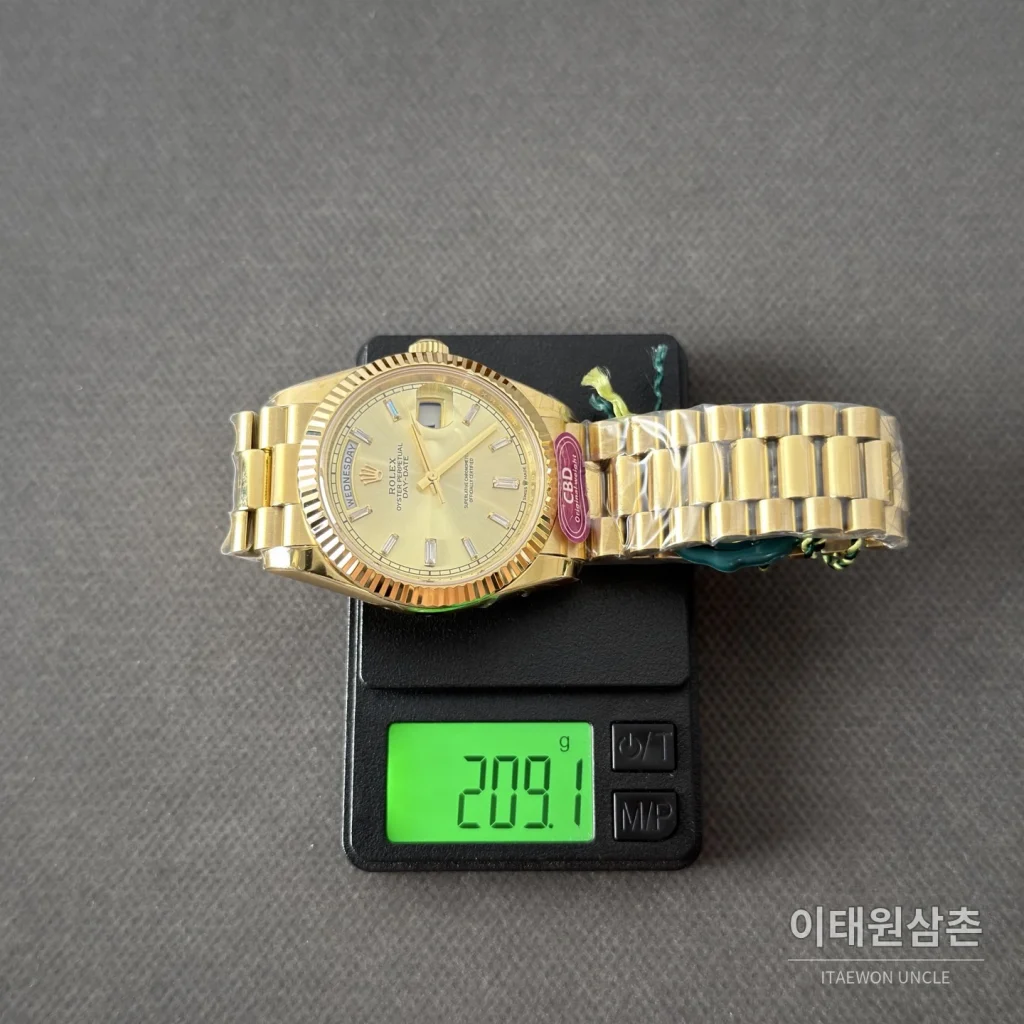 롤렉스 데이데이트 옐로우 바게트다이얼 오토매틱