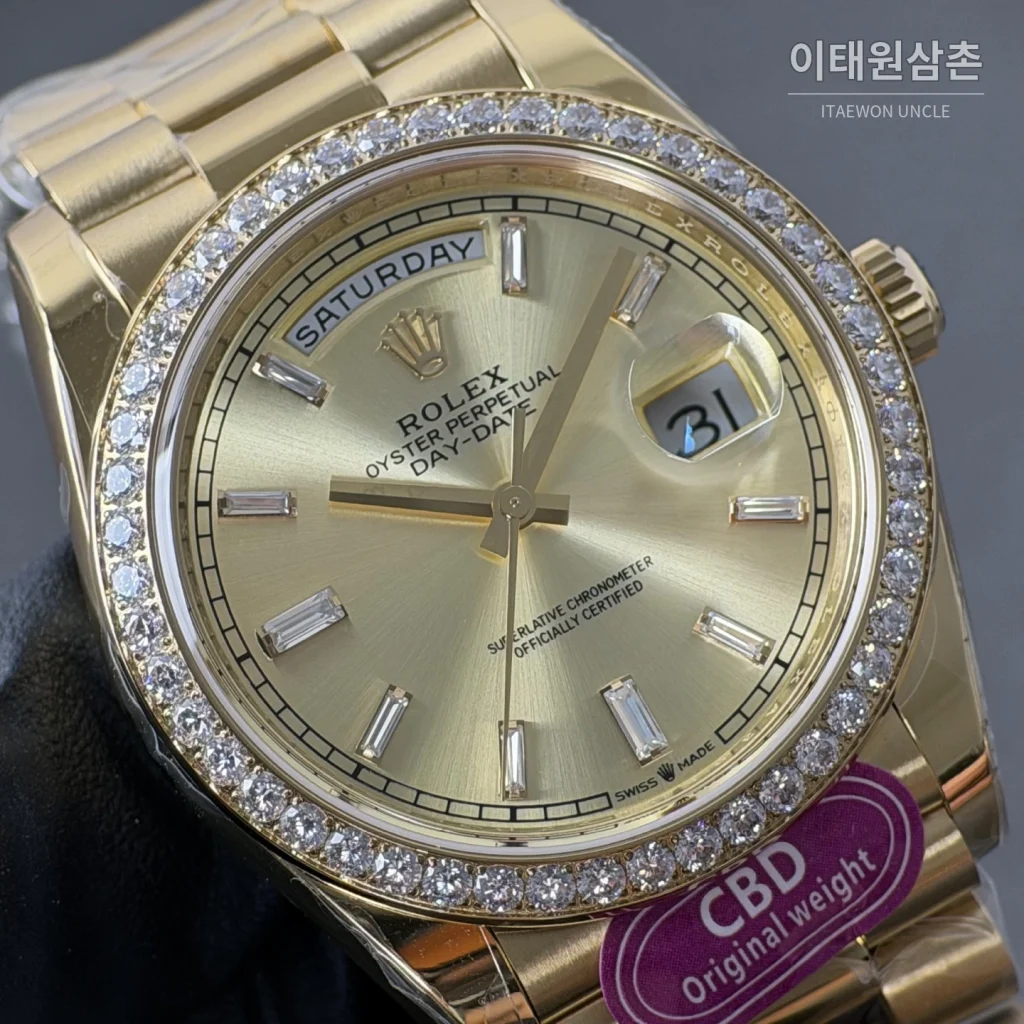 롤렉스 데이데이트 옐로우 바게트다이얼 라운드다이아 베젤 오토매틱