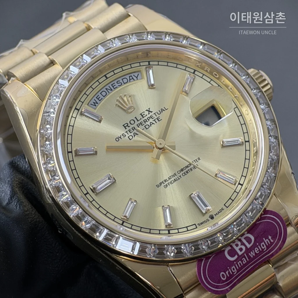 롤렉스 데이데이트 옐로우 바게트다이얼 스퀘어다이아 베젤 오토매틱