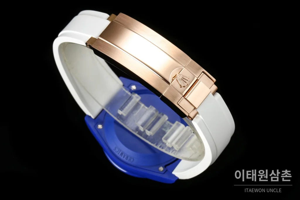 롤렉스 데이토나 AET 커스텀 블랙 세라믹 크로노그래프 오토매틱 40mm 멀티컬러 다이얼
