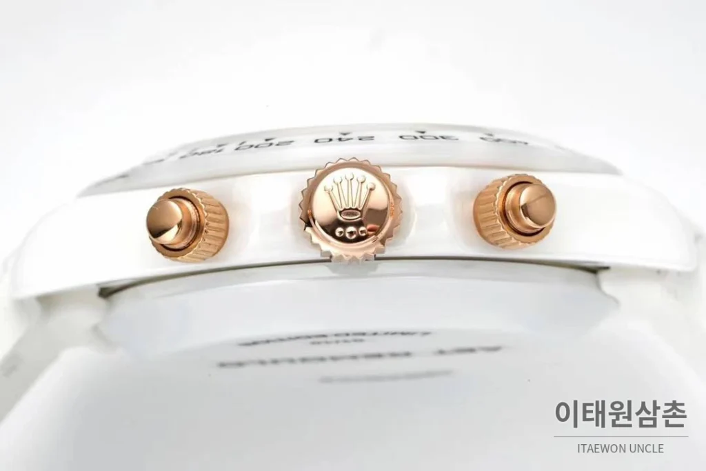 롤렉스 데이토나 AET 커스텀 블랙 화이트 세라믹 크로노그래프 오토매틱 40mm 블랙 / 화이트 화이트 러버 스트랩