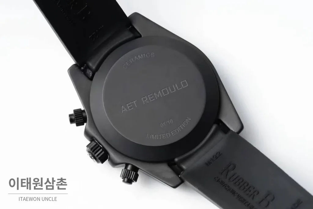 롤렉스 데이토나 AET 커스텀 블랙 화이트 세라믹 크로노그래프 오토매틱 40mm 블랙 / 화이트 블랙 러버 스트랩