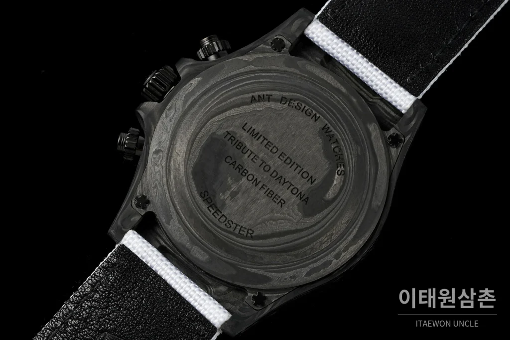 롤렉스 데이토나 크로노그래프 오토매틱 40mm 화이트 다이얼 화이트 나일론 스트랩 블랙 베젤 카본 케이스 (2)