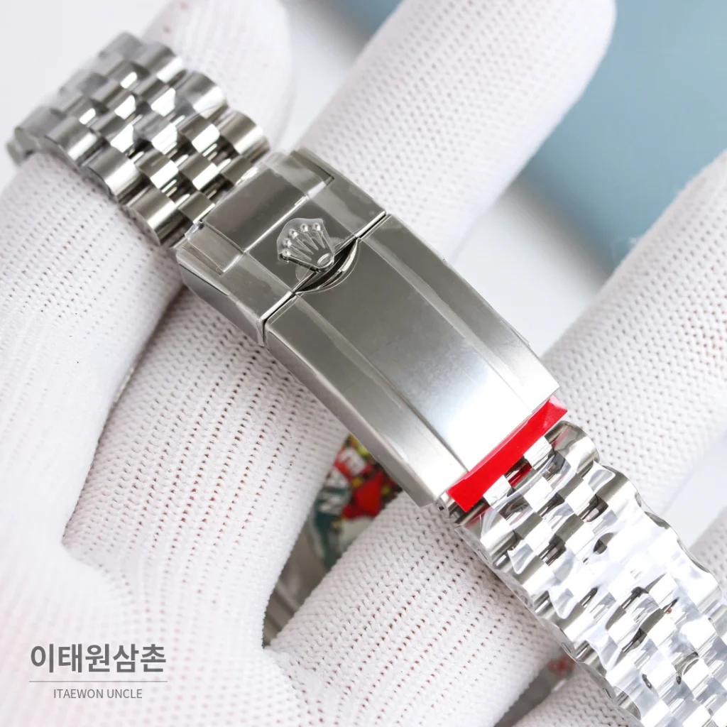 롤렉스 데이토나 크로노그래프 오토매틱 화이트 다이얼 스틸 브레이슬릿 블랙 베젤