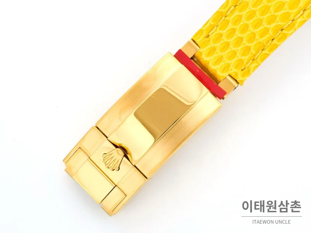 롤렉스 데이토나 비치데이토나 자개다이얼 크로노그래프 오토매틱 40mm 멀티 컬러 옐로우 가죽 스트랩
