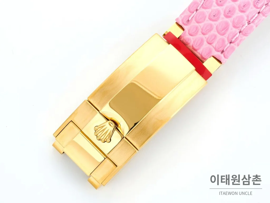 롤렉스 데이토나 비치데이토나 자개다이얼 크로노그래프 오토매틱 40mm 멀티 컬러 핑크 가죽 스트랩