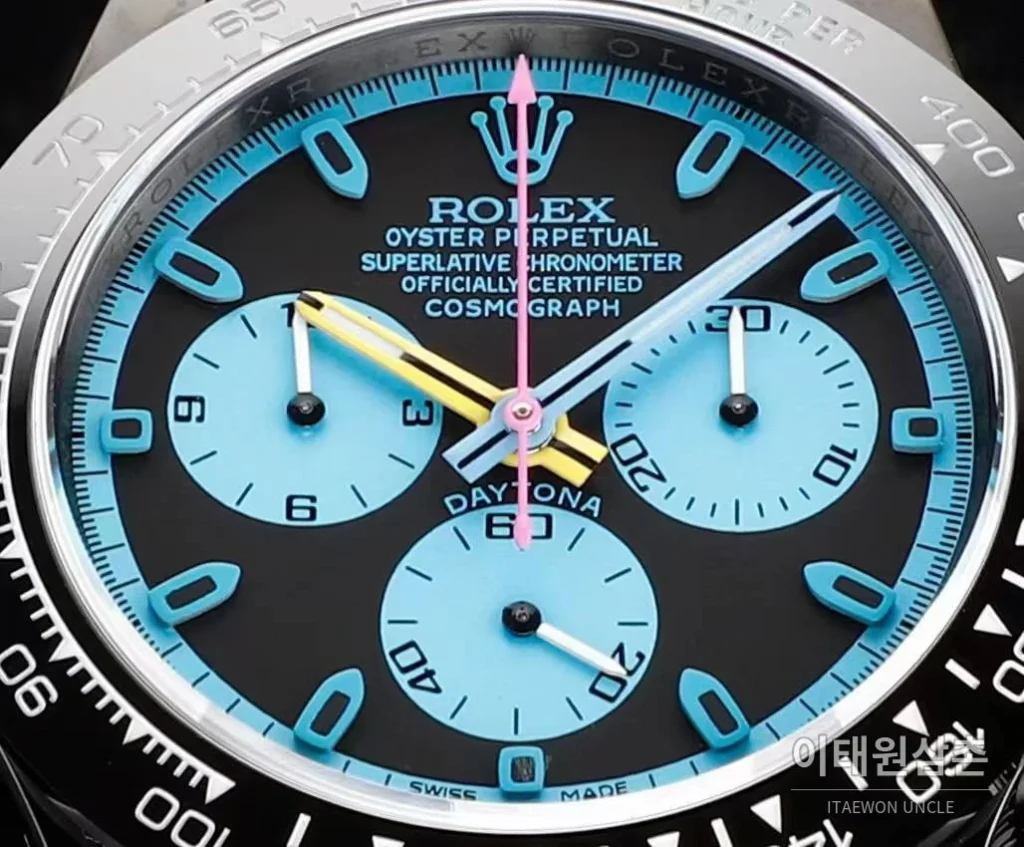 롤렉스 데이토나 올블랙 스틸 크로노그래프 오토매틱 40mm 블랙 다이얼