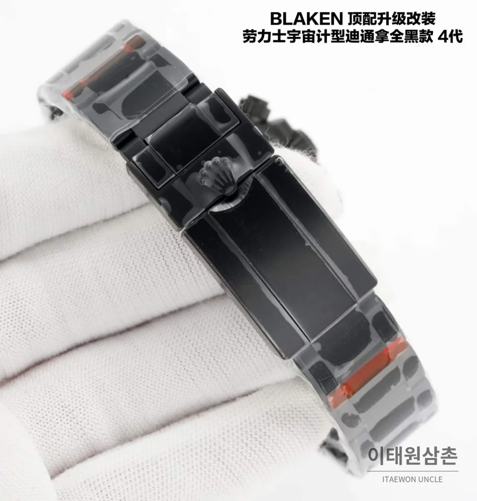 롤렉스 데이토나 블라켄 올블랙 카본베젤 크로노그래프 오토매틱 40mm 매트 블랙 세라믹 브레이슬릿 (3)