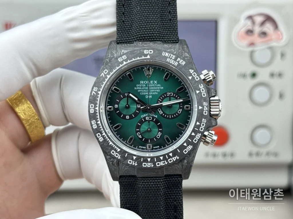 롤렉스 데이토나 카본파이버 크로노그래프 오토매틱 40mm 블랙 블랙 나일론 스트랩 (2)