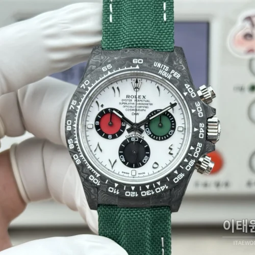 롤렉스 데이토나 카본파이버 크로노그래프 오토매틱 40mm 블랙 그린 나일론 스트랩