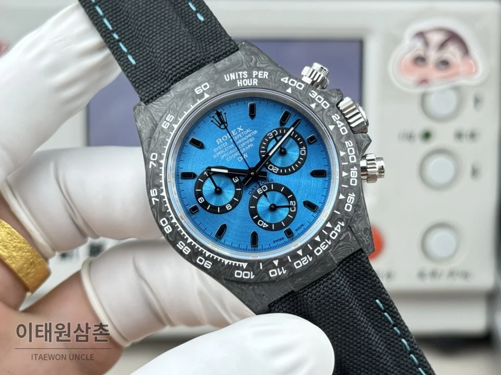 롤렉스 데이토나 카본파이버 크로노그래프 오토매틱 40mm 블랙 블랙 나일론 스트랩 (3)