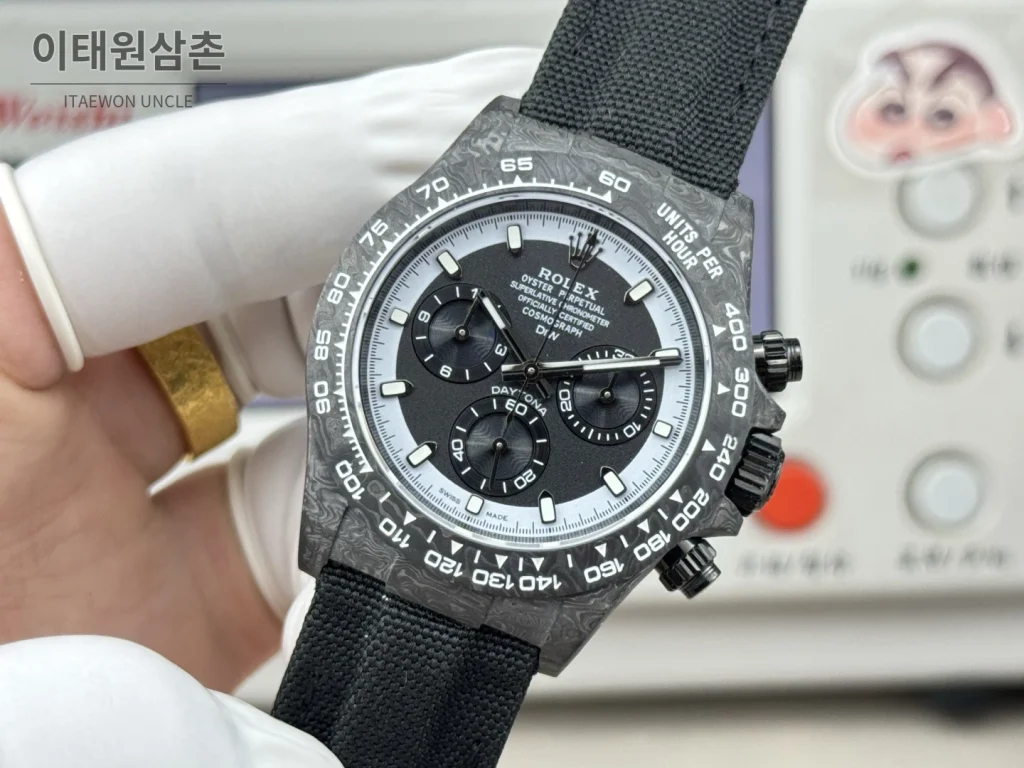 롤렉스 데이토나 카본파이버 크로노그래프 오토매틱 40mm 블랙 블랙 나일론 스트랩 (4)