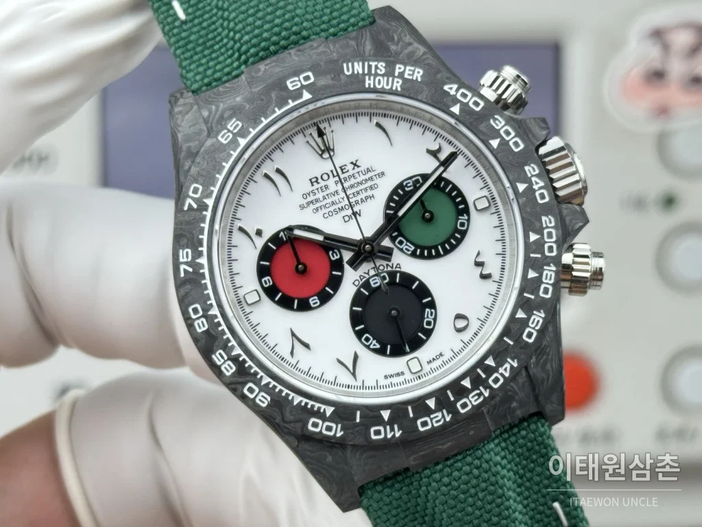 롤렉스 데이토나 카본파이버 크로노그래프 오토매틱 40mm 블랙 그린 나일론 스트랩