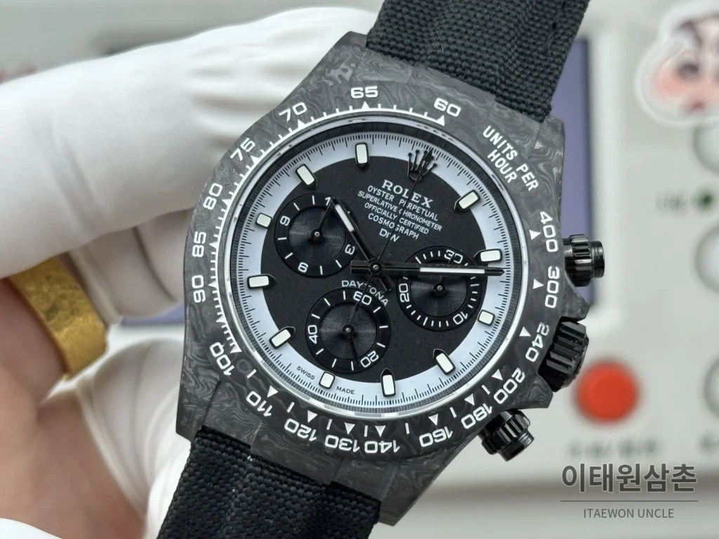 롤렉스 데이토나 카본파이버 크로노그래프 오토매틱 40mm 블랙 블랙 나일론 스트랩 (4)