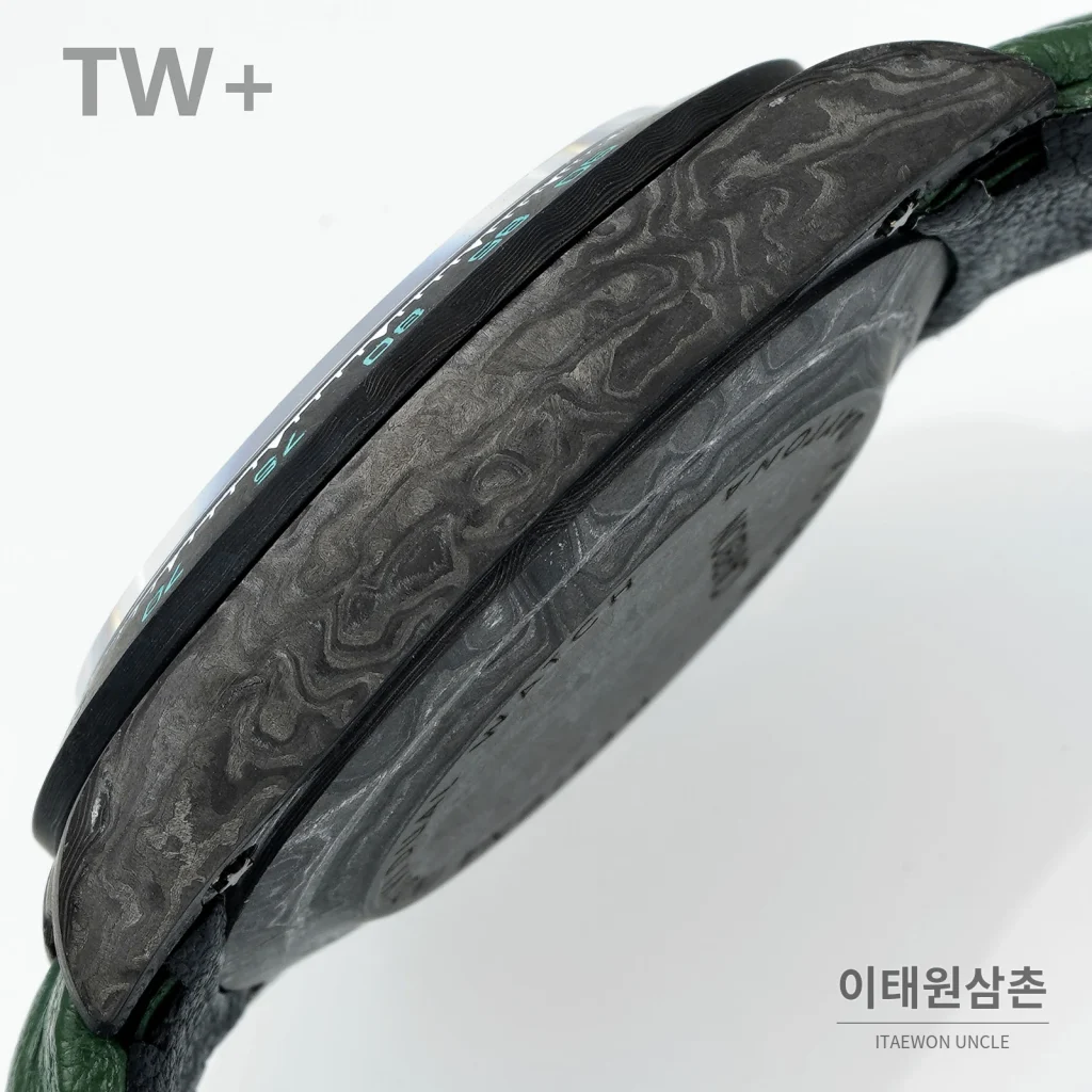 롤렉스 데이토나 카본 파이버 야광 케이스 크로노그래프 오토매틱 40mm 카본 블랙 그린 가죽 스트랩 블랙 베젤