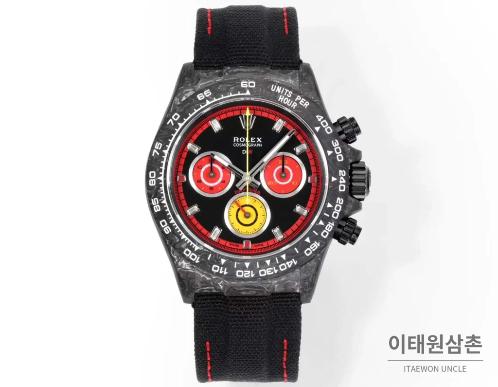 롤렉스 데이토나 크로노그래프 오토매틱 40mm 블랙 다이얼 블랙 나일론 스트랩 블랙 베젤 카본 케이스