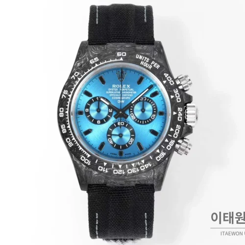 롤렉스 데이토나 크로노그래프 오토매틱 40mm (7) 롤렉스 데이토나 크로노그래프 오토매틱 40mm 아이스블루 다이얼 블랙 나일론 스트랩 그레이 베젤 카본 케이스