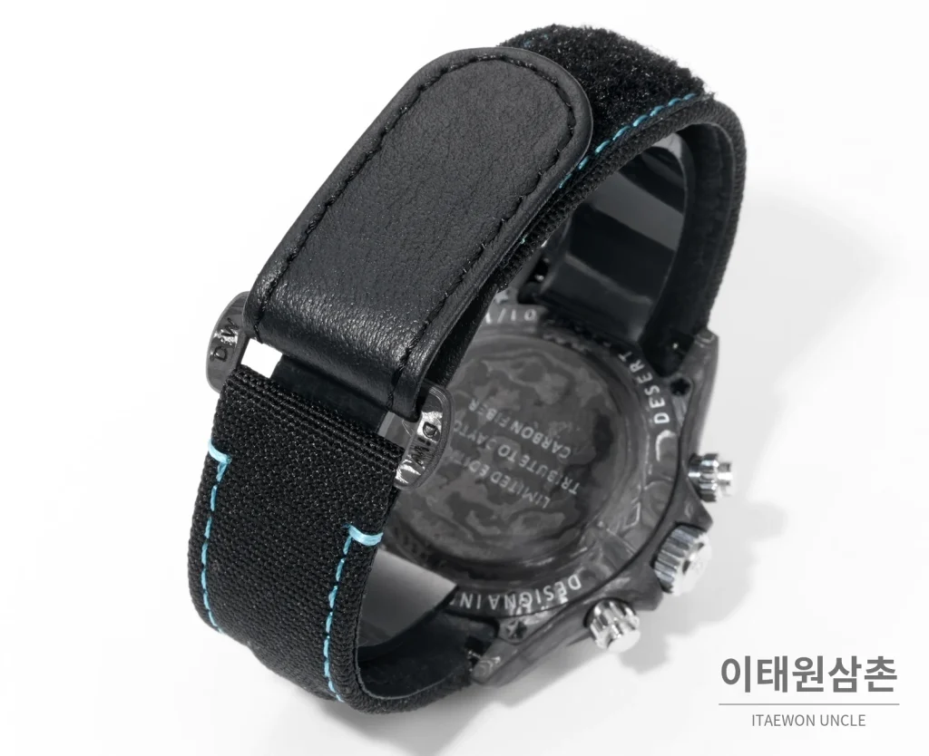 롤렉스 데이토나 크로노그래프 오토매틱 40mm 아이스블루 다이얼 블랙 나일론 스트랩 그레이 베젤 카본 케이스 (2)