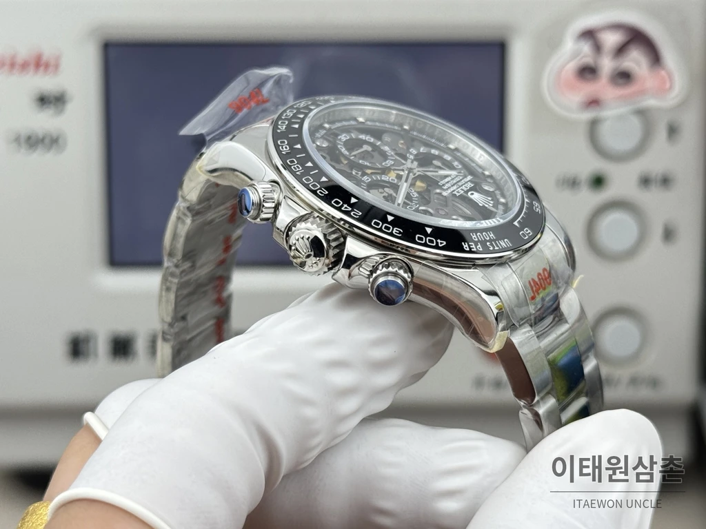 롤렉스 데이토나 포지드카본베젤 스켈레톤 크로노그래프 스틸밴드 (4)