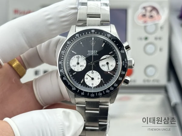 롤렉스 데이토나 뉴먼 팬더다이얼 핸드와인딩 크로노그래프 37mm 롤렉스 데이토나 뉴먼 팬더다이얼 핸드와인딩 크로노그래프 37mm