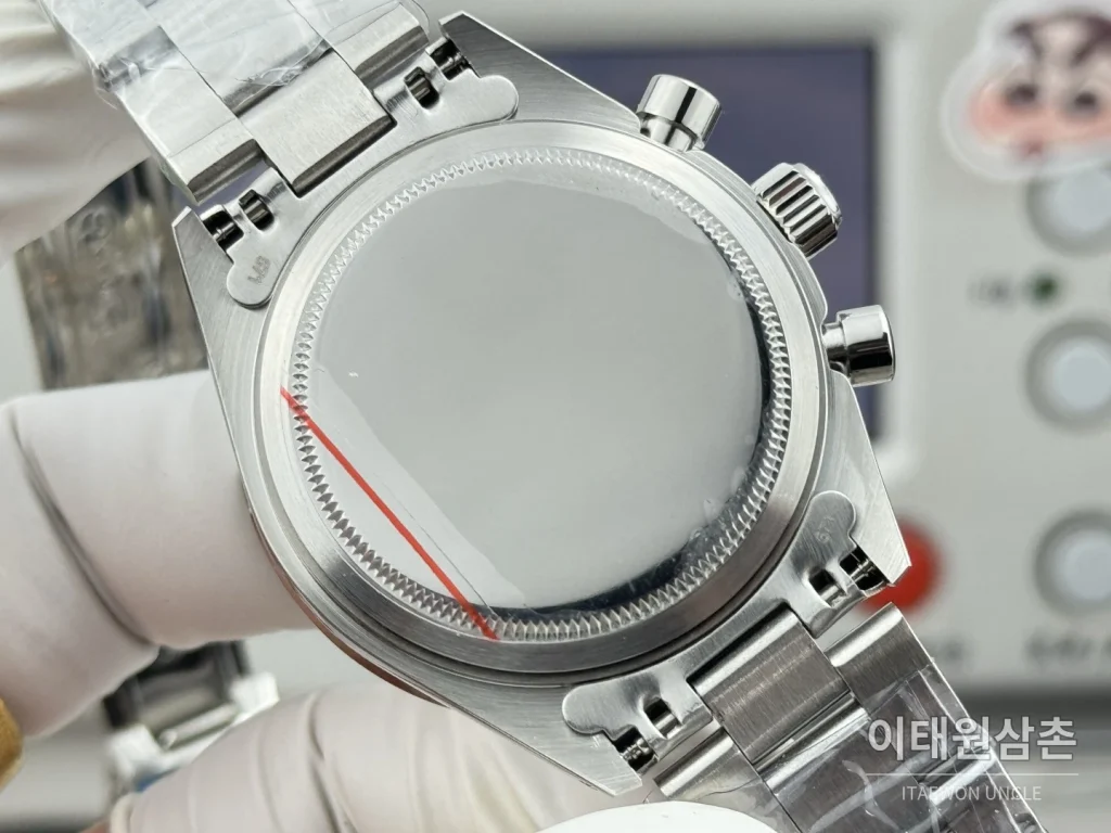 롤렉스 데이토나 뉴먼 팬더다이얼 핸드와인딩 크로노그래프 37mm (2)