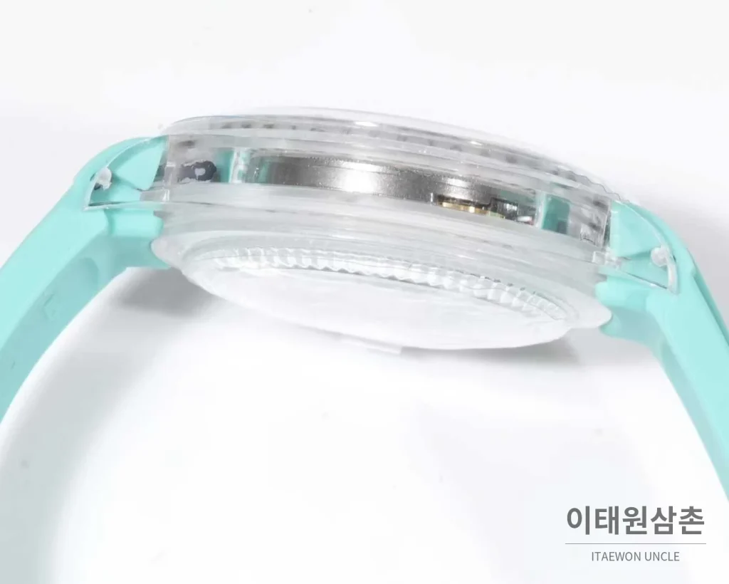 롤렉스 데이토나 러버밴드 블랙다이얼 크로노그래프 오토매틱 40mm (2)