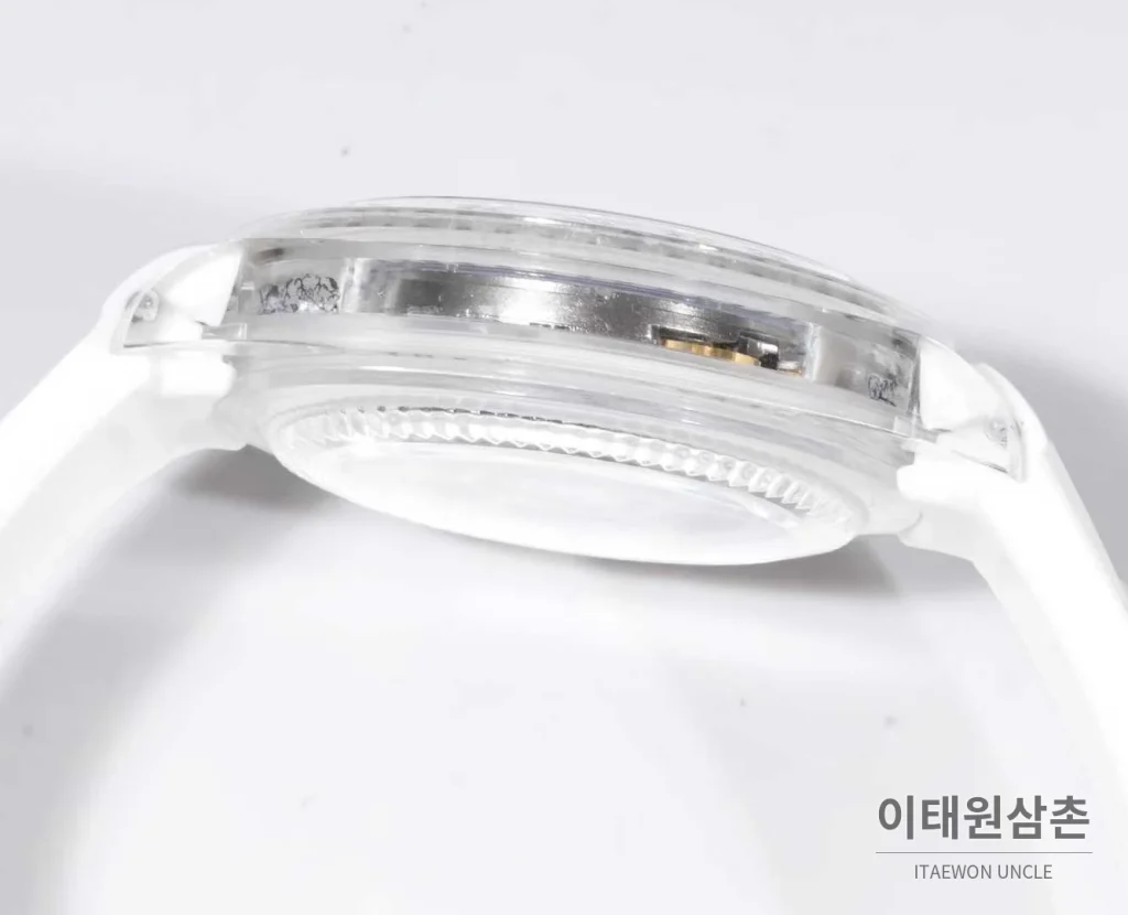 롤렉스 데이토나 러버밴드 블랙다이얼 크로노그래프 오토매틱 40mm