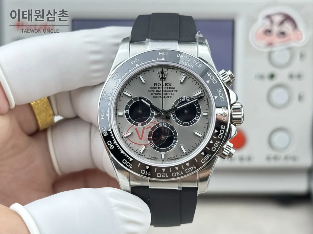롤렉스 데이토나 실버베젤 샴페인그레이크로노그래프 오토매틱 40mm