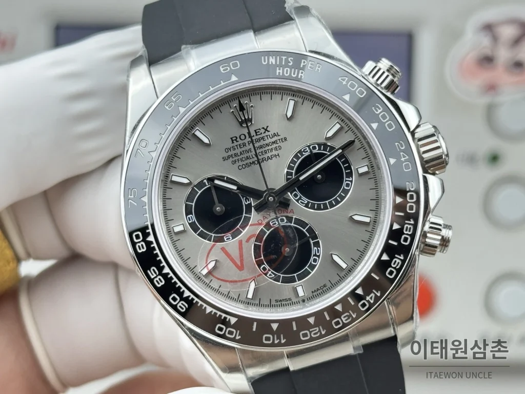 롤렉스 데이토나 실버베젤 샴페인그레이크로노그래프 오토매틱 40mm