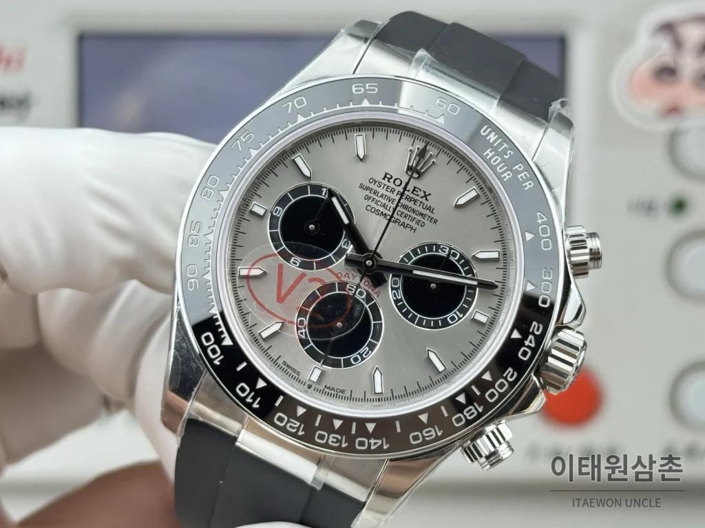 롤렉스 데이토나 실버베젤 샴페인그레이크로노그래프 오토매틱 40mm