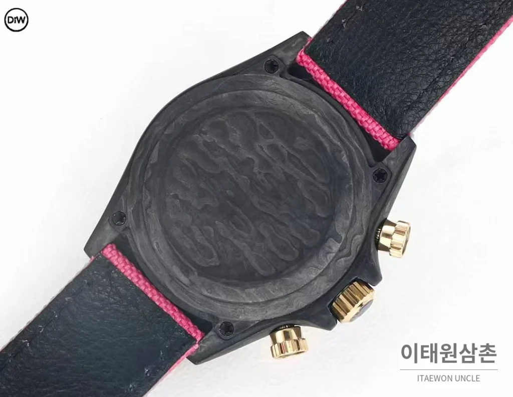 롤렉스 DIW 카본 레인보우베젤 데이토나 크로노그래프 핑크 다이얼 핑크 나일론 스트랩