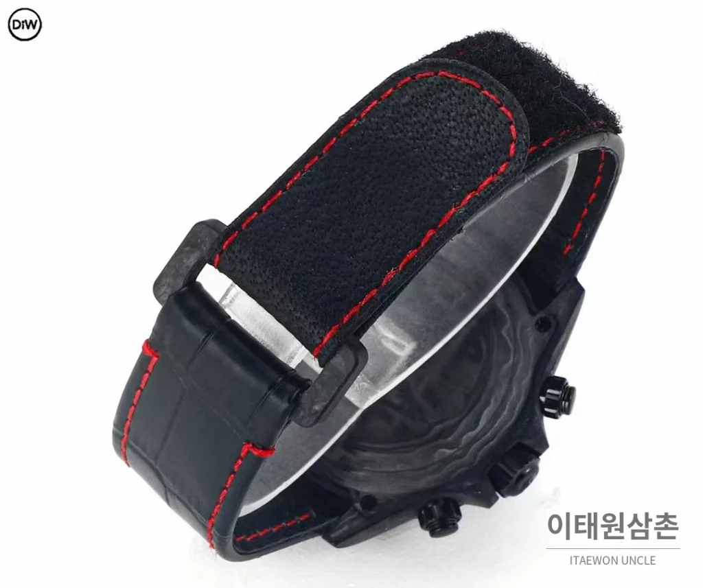 롤렉스 DIW 카본 레인보우베젤 데이토나 크로노그래프 블랙 다이얼 블랙 가죽 스트랩