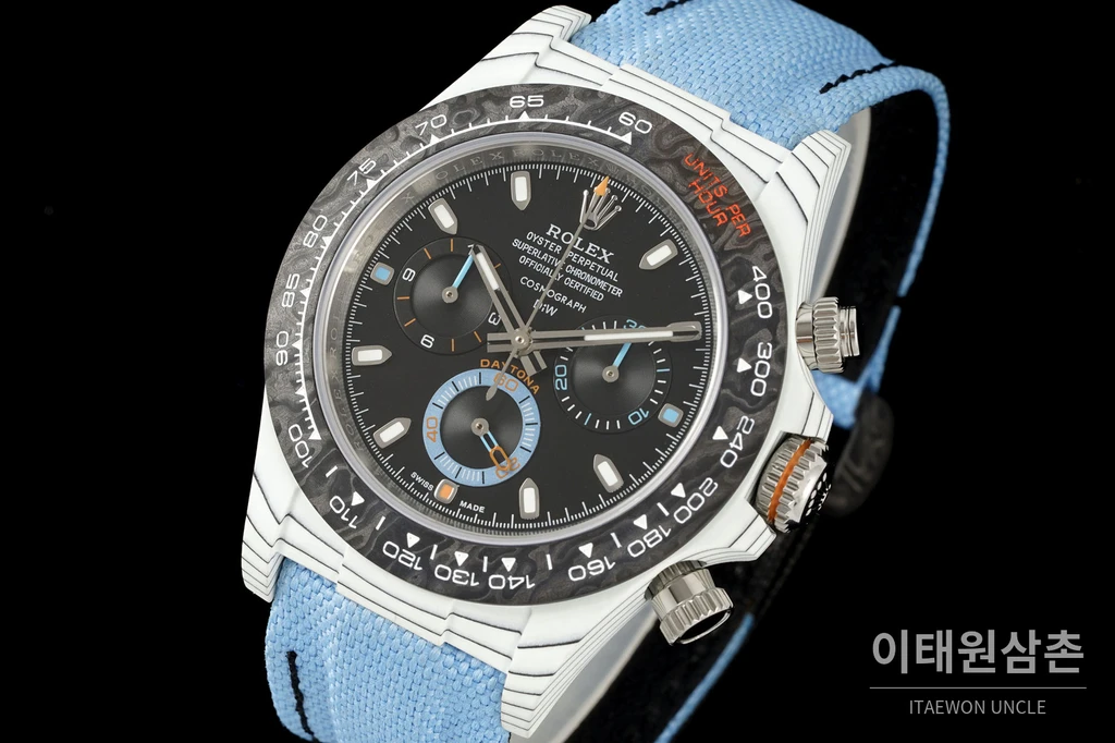 롤렉스 DIW 데이토나 카본 블랙다이얼 스카이블루 스트랩 크로노그래프 40mm