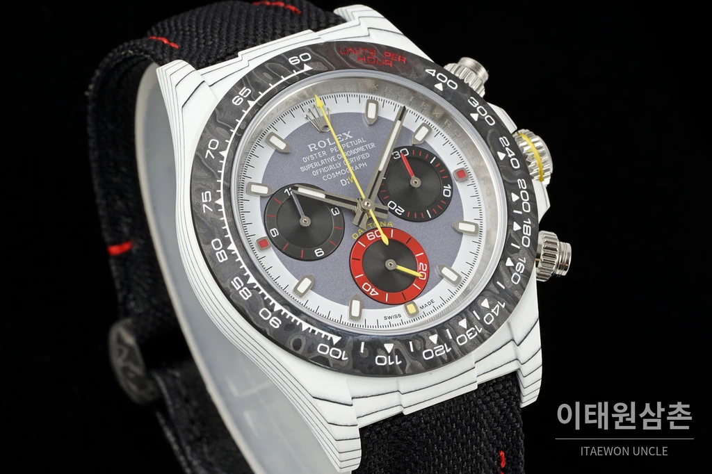 롤렉스 DIW 데이토나 카본 실버다이얼 레드포인트 블랙 스트랩 크로노그래프 40mm