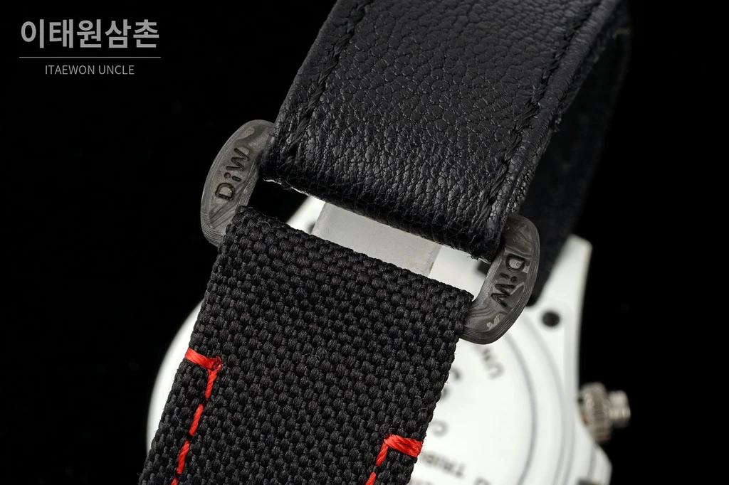 롤렉스 DIW 데이토나 카본 실버다이얼 레드포인트 블랙 스트랩 크로노그래프 40mm