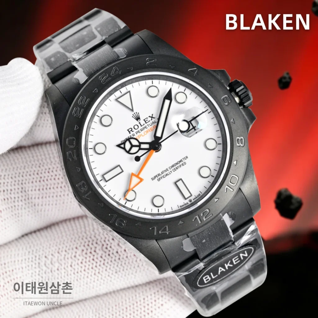 롤렉스 익스플로러2 블라켄 DLC 블랙 GMT 오토매틱 42mm 화이트 다이얼