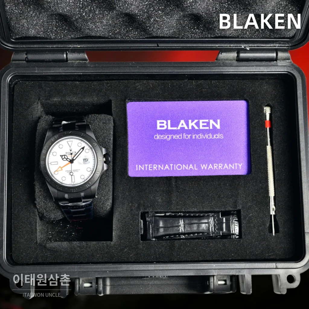롤렉스 익스플로러2 블라켄 DLC 블랙 GMT 오토매틱 42mm 화이트 다이얼