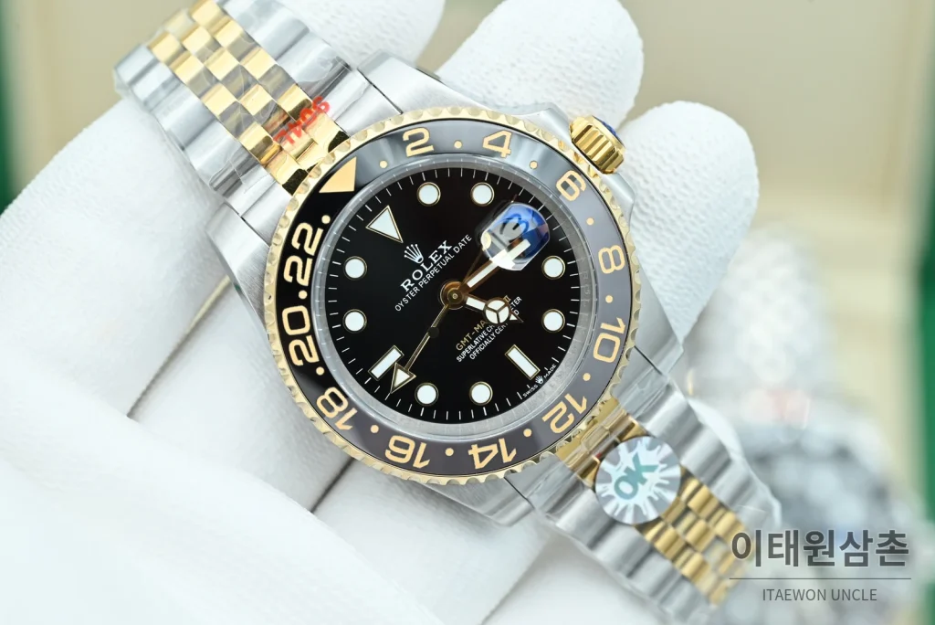 롤렉스 GMT마스터 II 오토매틱 40mm 블랙 다이얼 투톤 브레이슬릿 그레이 베젤