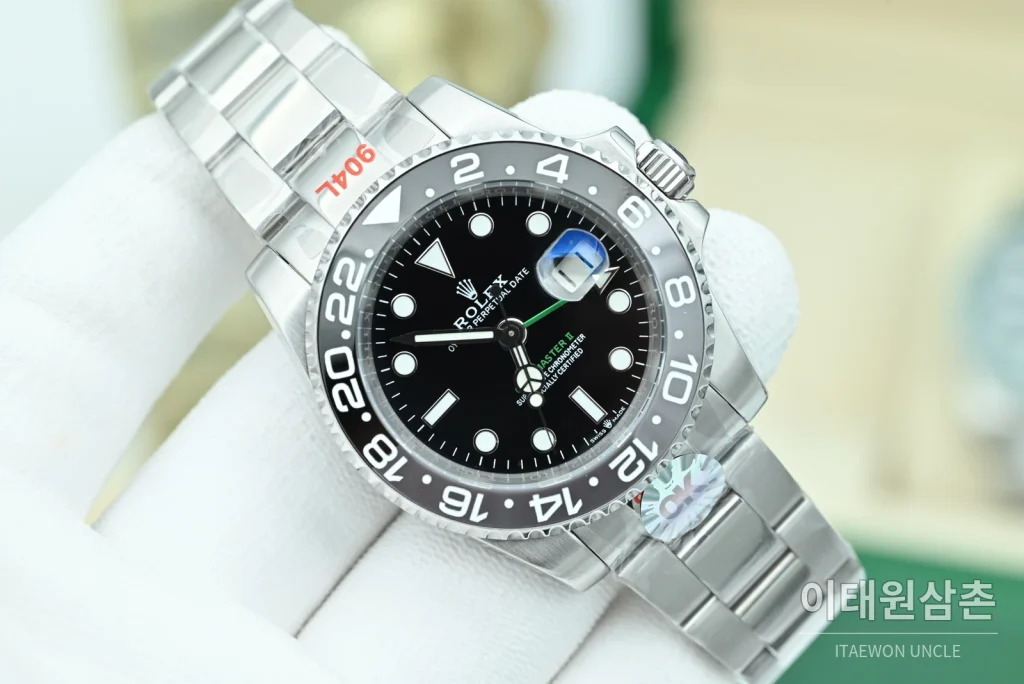 롤렉스 GMT마스터Ⅱ 블랙그레이베젤 오이스터 브레이슬릿 40mm