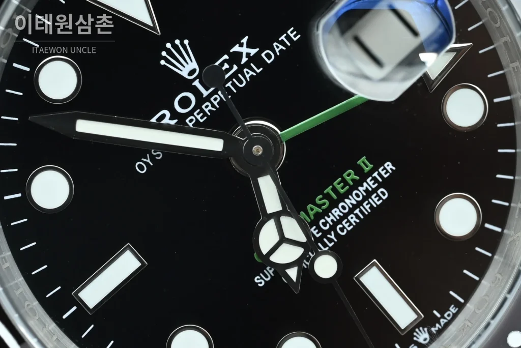 롤렉스 GMT마스터Ⅱ 블랙그레이베젤 오이스터 브레이슬릿 40mm