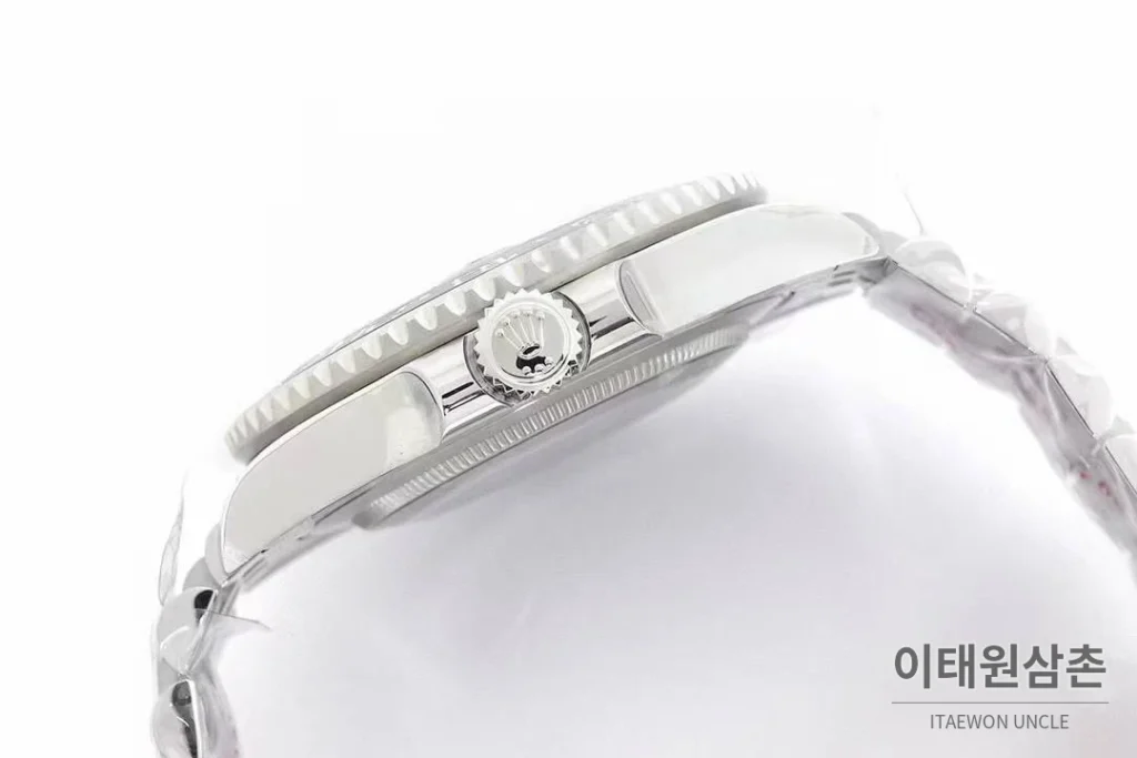 롤렉스 GMT 마스터 II 레프트핸드 스프라이트 그린 블랙 베젤 오토매틱 40mm 블랙 / 그린 (2)