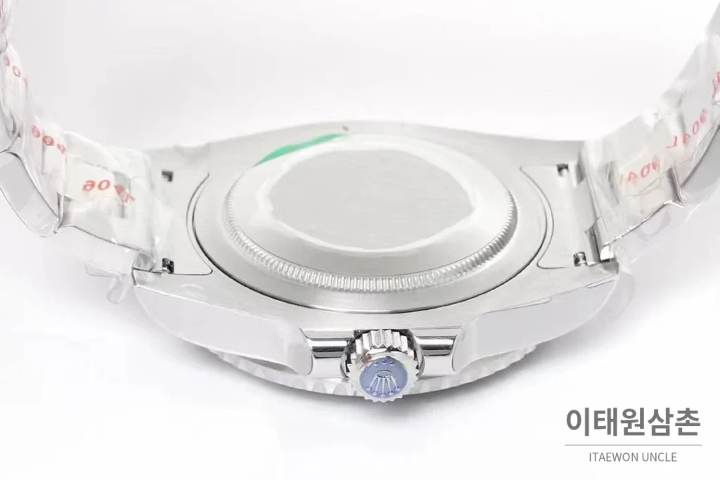 롤렉스 GMT 마스터 II 레프트핸드 스프라이트 그린 블랙 베젤 오토매틱 40mm 블랙 / 그린