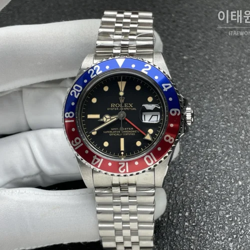롤렉스 GMT 마스터2 팹시 블루레드베젤 오토매틱 40mm 롤렉스 GMT 마스터2 팹시 블루레드베젤 오토매틱 40mm