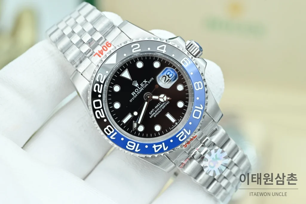 롤렉스 GMT마스터Ⅱ 스틸 블랙블루베젤 블랙다이얼 오토매틱 40mm