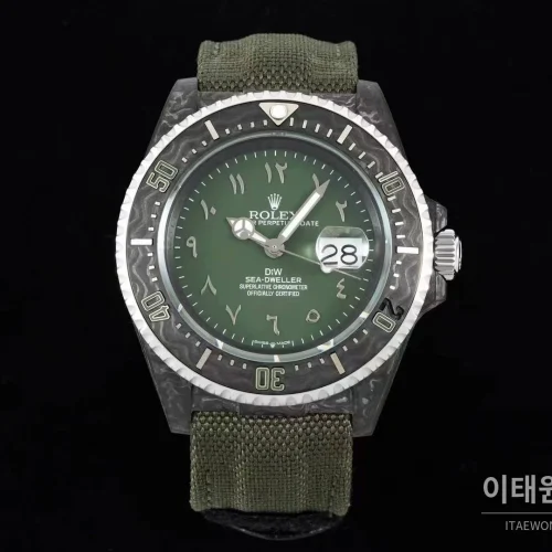 롤렉스 씨드웰러 DiW 카본파이버 블랙다이얼 오토매틱 43mm 그린 나일론 스트랩 그레이 베젤