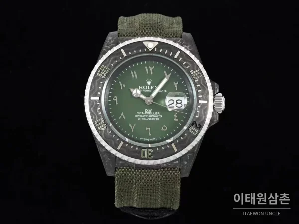 롤렉스 씨드웰러 DiW 카본파이버 블랙다이얼 오토매틱 43mm 그린 나일론 스트랩 그레이 베젤