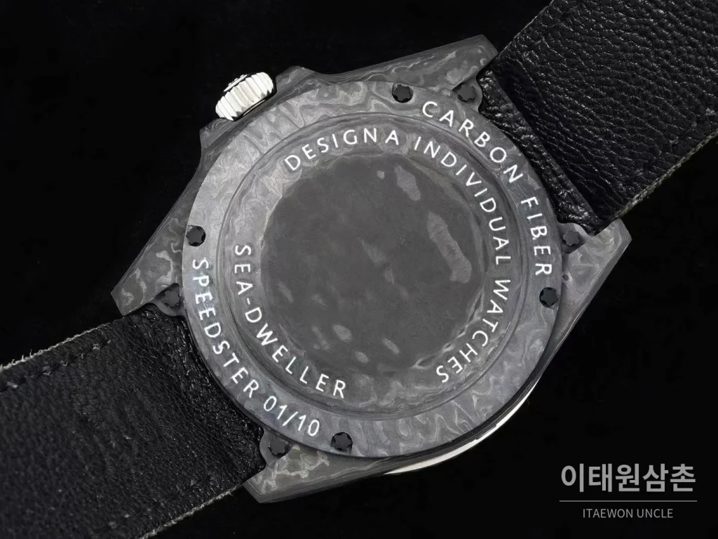 롤렉스 씨드웰러 DiW 카본파이버 블랙다이얼 오토매틱 43mm 그린 나일론 스트랩 그레이 베젤