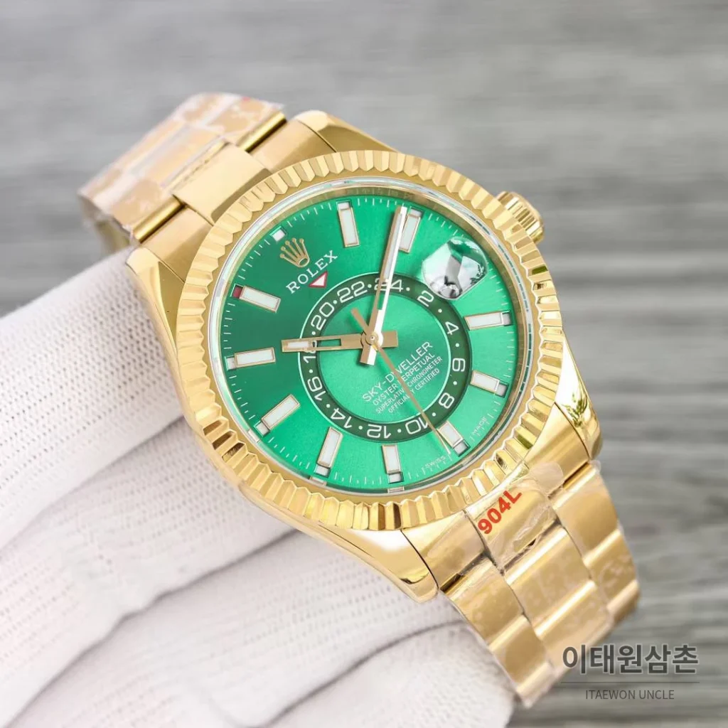 롤렉스 스카이드웰러 904L스틸 블루다이얼 애뉴얼캘린더 듀얼타임 오토매틱 42mm 골드 브레이슬릿