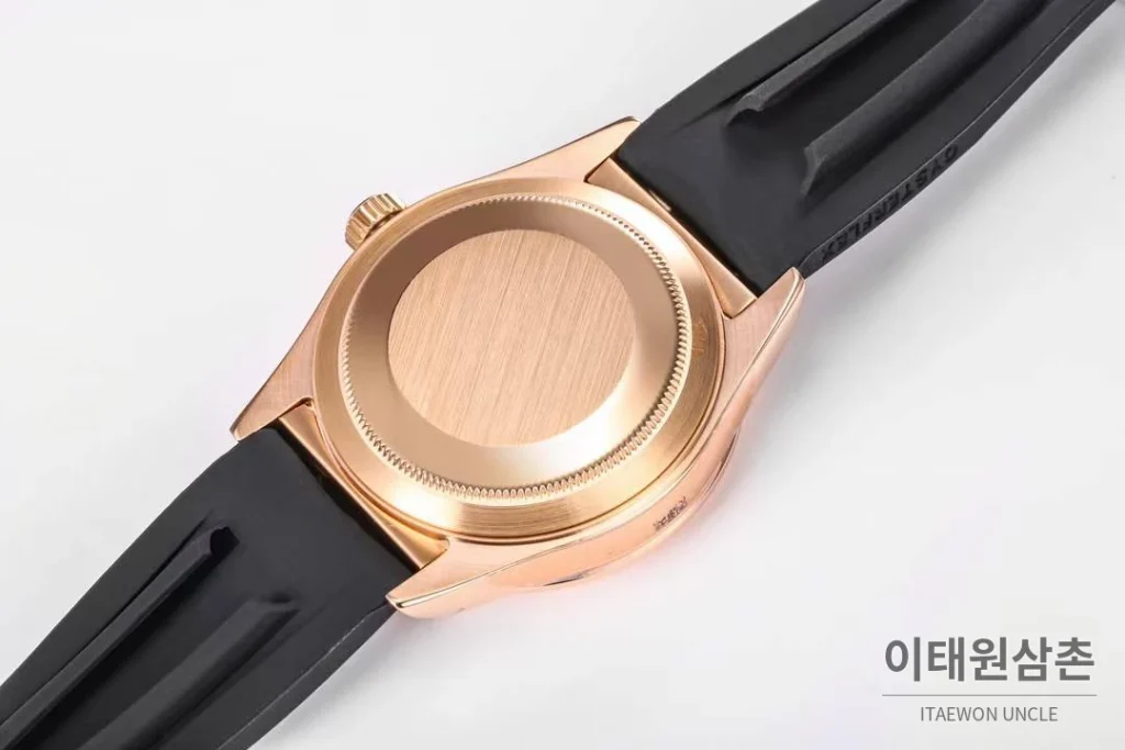 롤렉스 스카이드웰러 애뉴얼 캘린더 GMT 오토매틱 42mm 그레이 다이얼 블랙 러버 스트랩