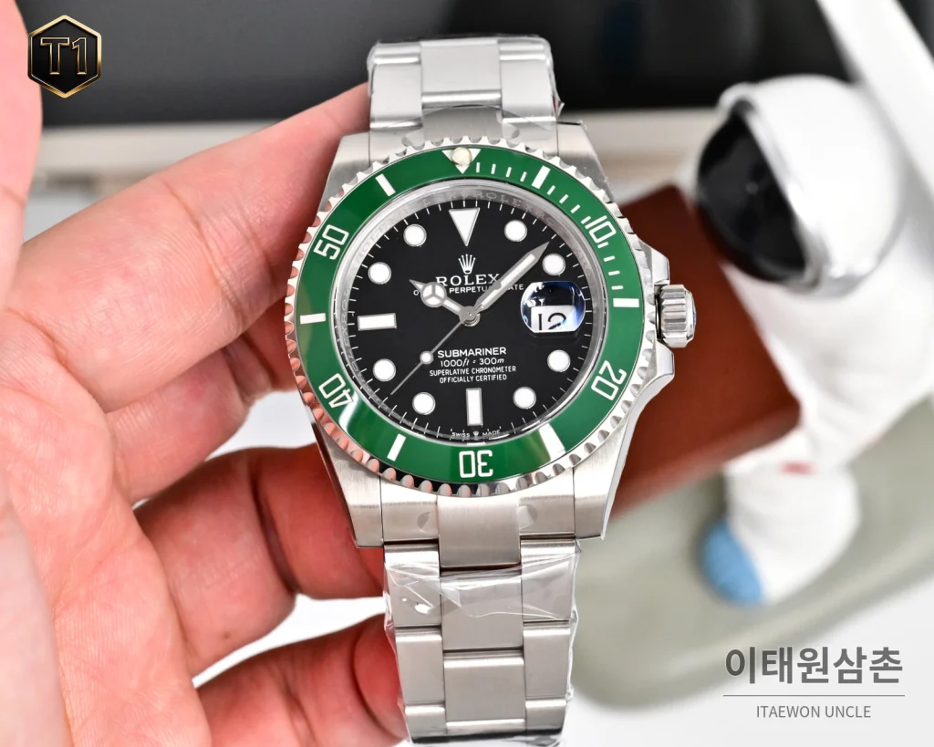 롤렉스 서브마리너 41 904L 스틸/세라믹베젤 오토매틱 41mm 블랙 다이얼 스틸 브레이슬릿